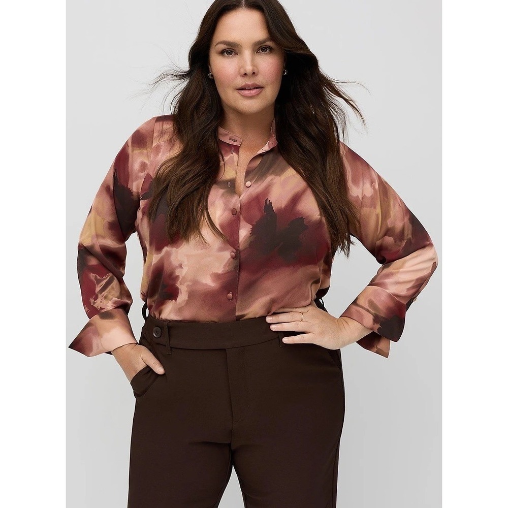 NWT Torrid Studio Swept Away Floral French Blous 3X Mandarin Collar Burgundy FUN